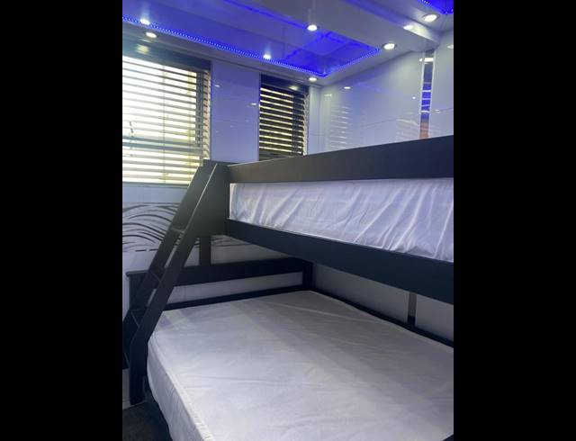 2 BEDROOM APARTMENT FOR SALE IN NORTH BEACH